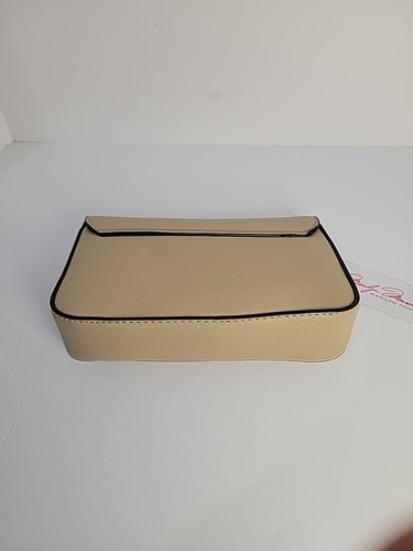 Marilyn Monroe Purse Solid Beige Logo Detachable Chain Crossbody Clutch HAS TAGS - Picture 5 of 6