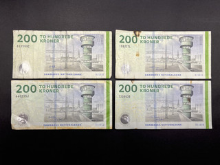 Denmark 200 Kroner Banknote Set (4) LOT: 0208 028