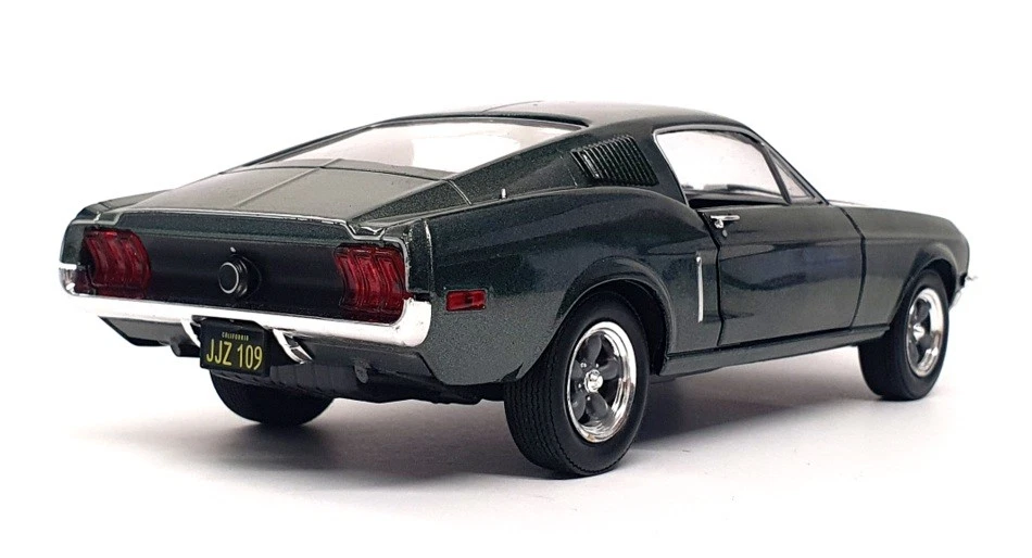 Ford Mustang GT 1968 Greenlight escala 1/24 84041 - Steve McQueen Bullitt Foto 2 de 4