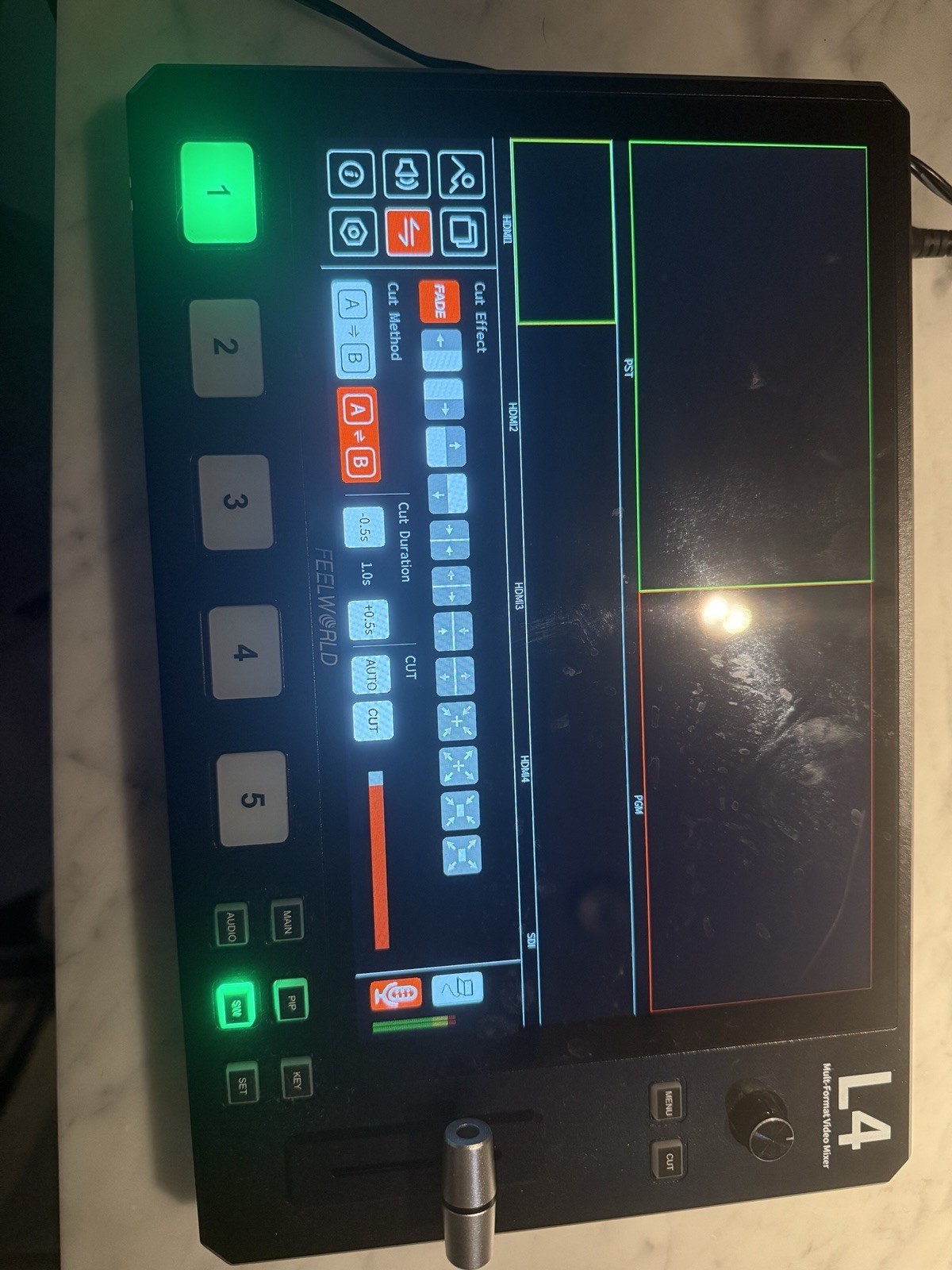 FEELWORLD L4 10.1" Multi-Camera Video Mixer Switcher 5-Channel HDMI Touch-Screen