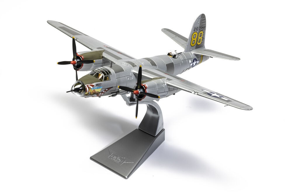 Martin B-26C Marauder CORGI 42-107752 Miss Arkansas bombardier militaire USAAF 1/72