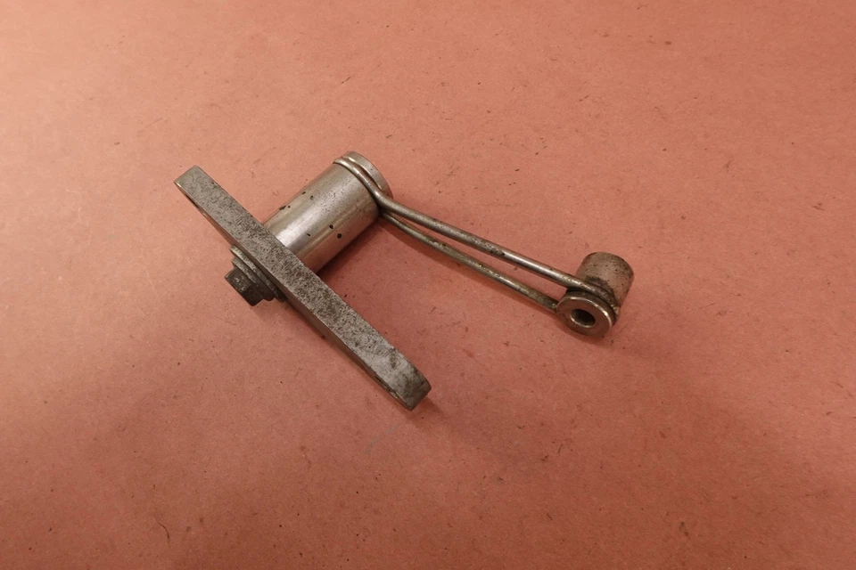 1999 - 2004 BMW K1200LT K1200 LT Exhaust Mounting Bracket - Image 2 of 4