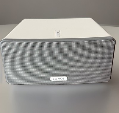 Sonos Play 3 Wireless Smart Home Speaker  - White WORKING TESTED. HAS A DENT!
