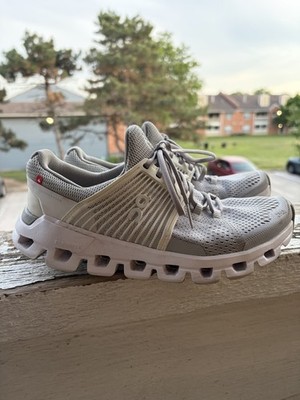 On Running Cloudswift White & Gray Running Shoes - Women s 6