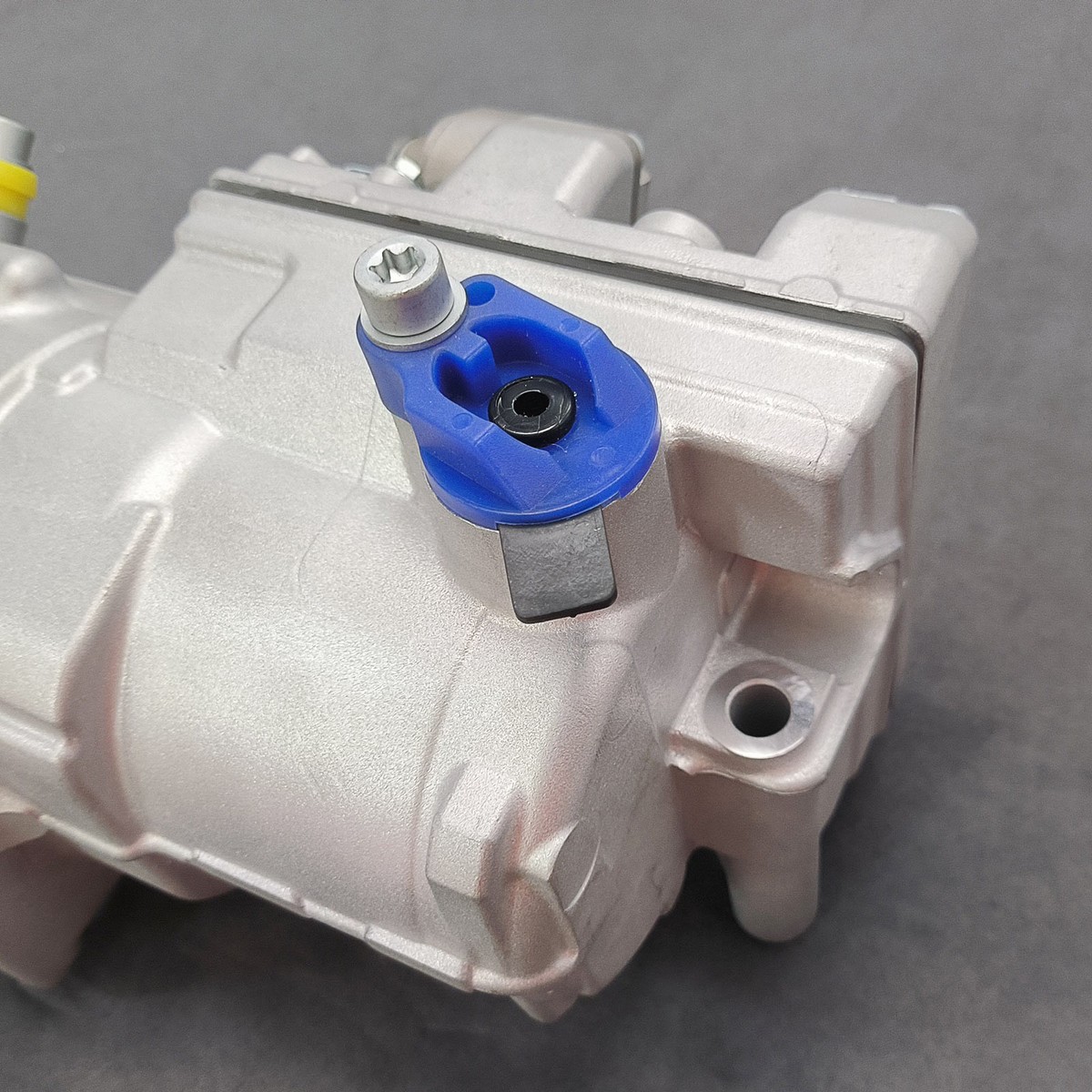 7PP820803B A/C Air Conditioning Compressor for Porsche Panamera