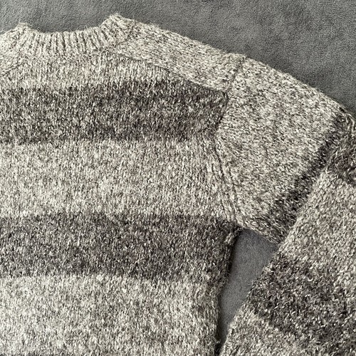 Zara Kids Girls Sz 10 Striped Gray Tone Chunkey Knit Crew Neck Pullover Sweater - Picture 2 of 5
