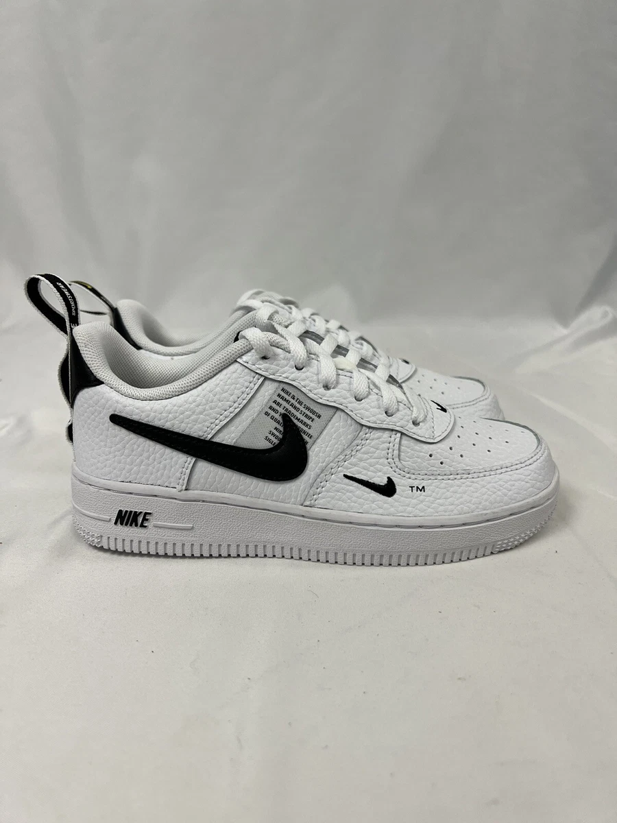 Nike Air Force 1 LV8 Utility Overbranding Black White AV4272-100 PS Size 1Y  NEW