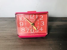 VTG. WESTLOX Pink Sizzler Drowse Dialite Electric Alarm Clock