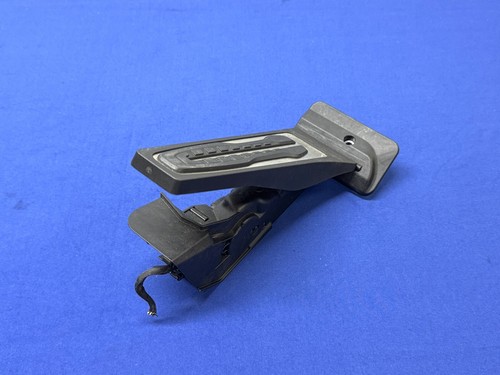 BMW G01 G05 G20 G22 G42 G80 G82 M2 Accelerator Gas Pedal Assembly 9k OEM - Picture 3 of 7