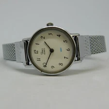 Timex 377 BA CELL Silver Tone Quartz Analog Women's Watch New Battery
