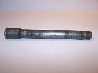 KAWASAKI ZX9 FRONT WHEEL HUB AXLE 41068-1327 ZX 7 7R 7RR 9 R 1100