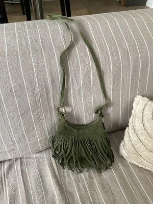 Sac à main daim Vert kaki bon état - Photo 1/4
