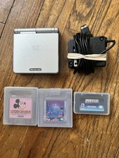 Nintendo Game Boy Advance SP AGS-001 Handheld System