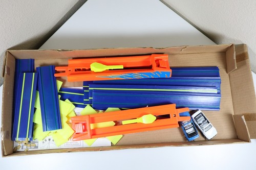1995 Matchbox speed system smash n crash set- Missing Parts - Picture 3 of 3
