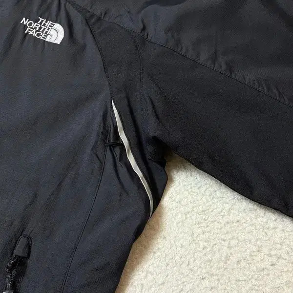 The North Face Soft Shell Technical Wind Jacket P… - image 3
