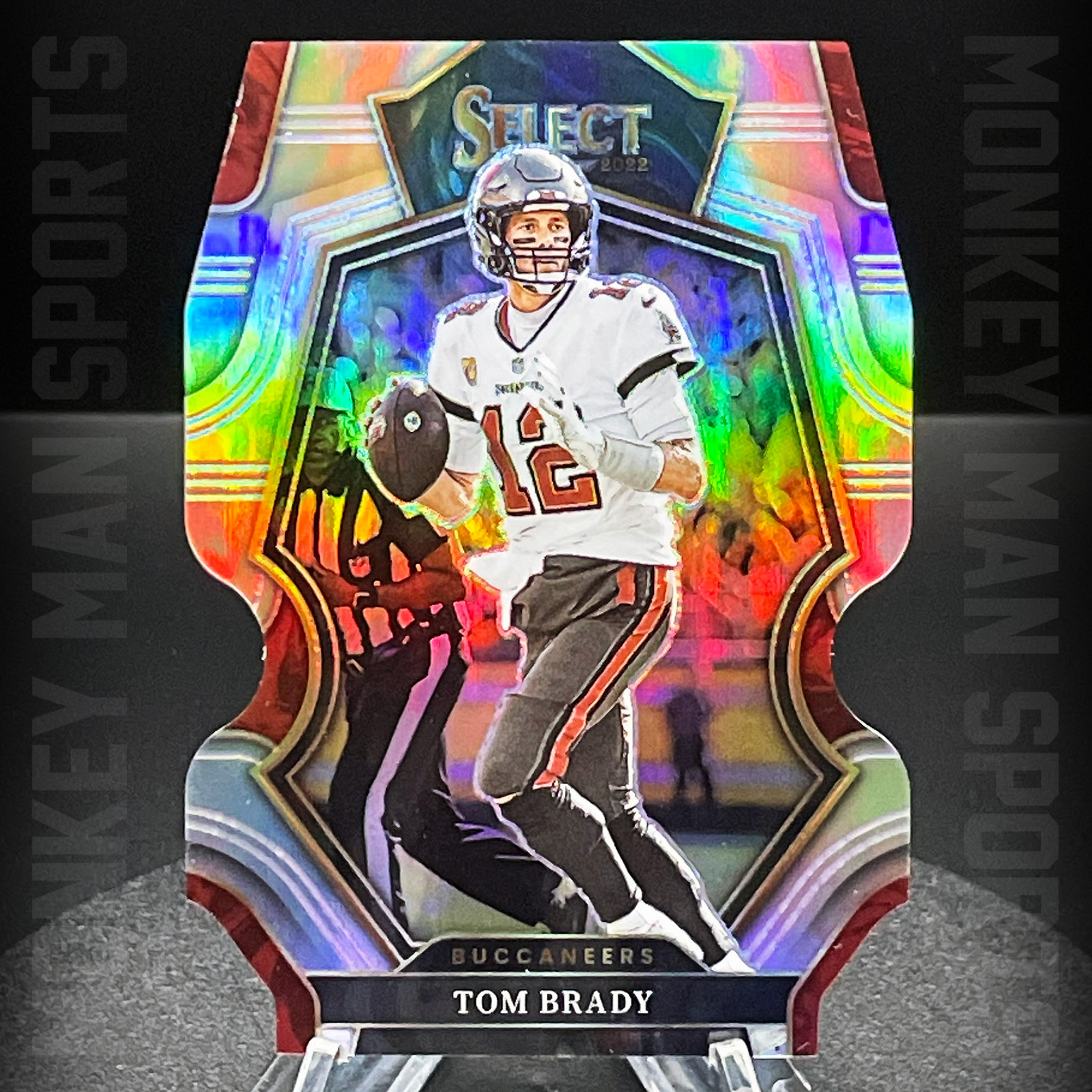 2022 Select - Tom Brady - #192 PREMIER DIE CUT PRIZM SILVER BUCCANEERS MINT