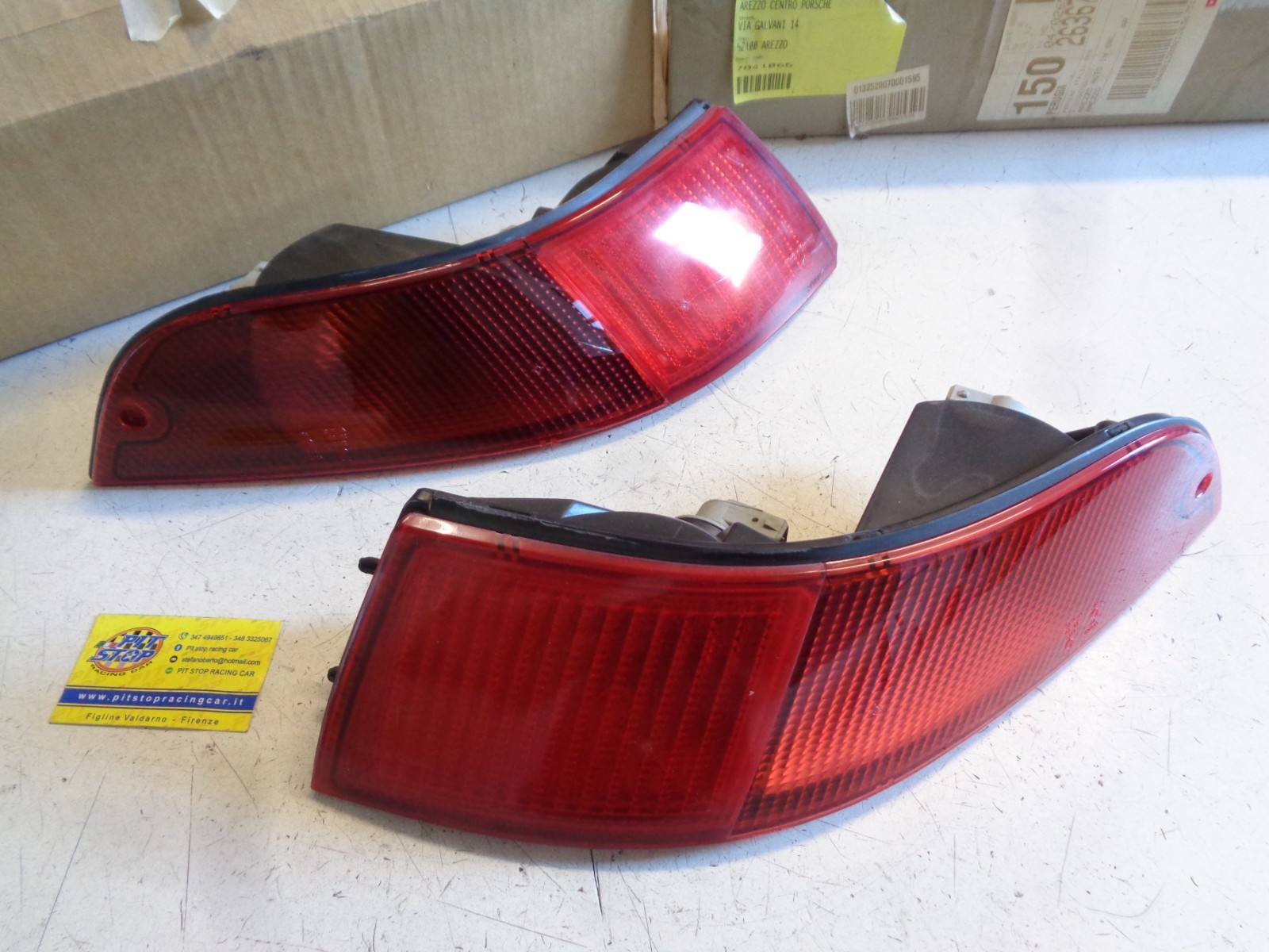 COPPIA FANALI POSTERIORI DX+SX PORSCHE 993 - ORIGINALI - 99363140301