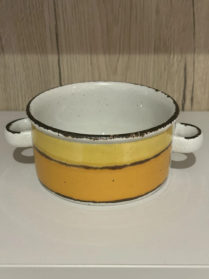 Stonehenge Sun 4.5 inch Two Handled Soup Bowl 1970s Eve Midwinter Dessert Cereal - Image 2 of 4