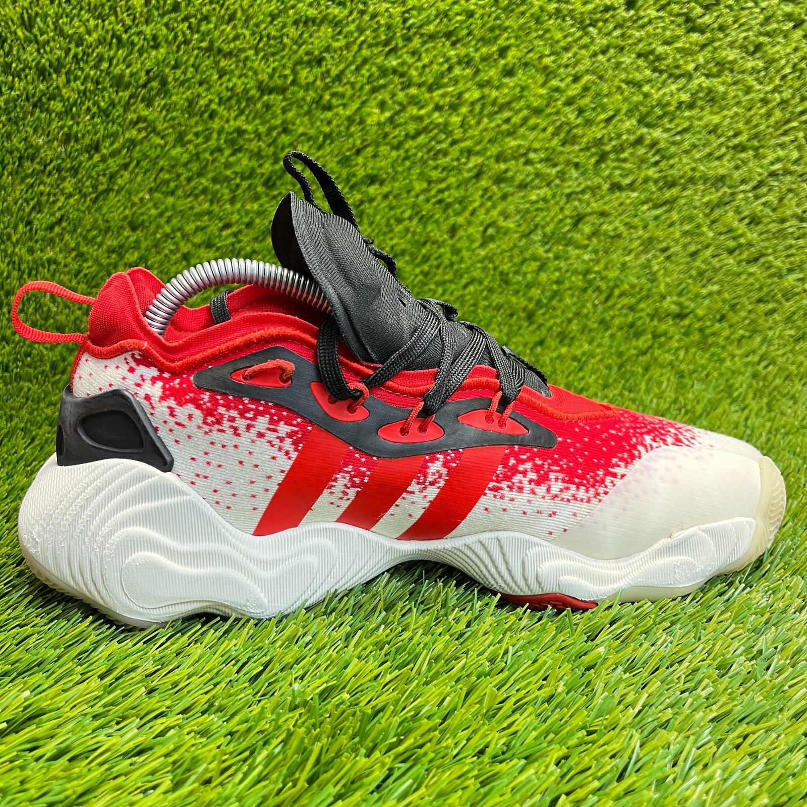 SAOLA Scarpe da basket Adidas Trae Young 3 ragazzo taglia 7 rosso sporco bianco nero sneakers