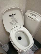 Thetford Cassette Swivel Toilet