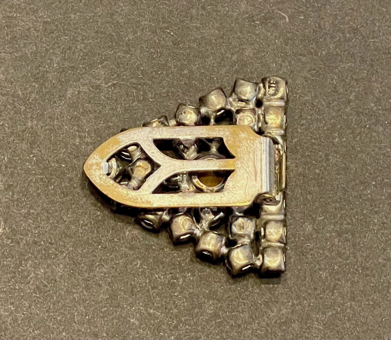 Vintage Triangular Clear Prong Set Rhinestone Cli… - image 2