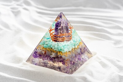 Roots of Buddha  Orgonit Pyramide - Heilige Geometrie [Innerer Frieden]