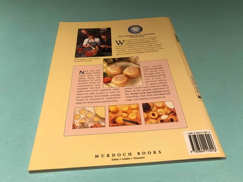 Cakes Family Circle cookbook Murdoch Books - Picture 2 of 12