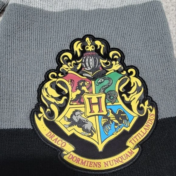Harry Potter Hogwarts Cresta Tejida Slytherin Negro Gris Bufanda Talla Única Foto 2 de 4