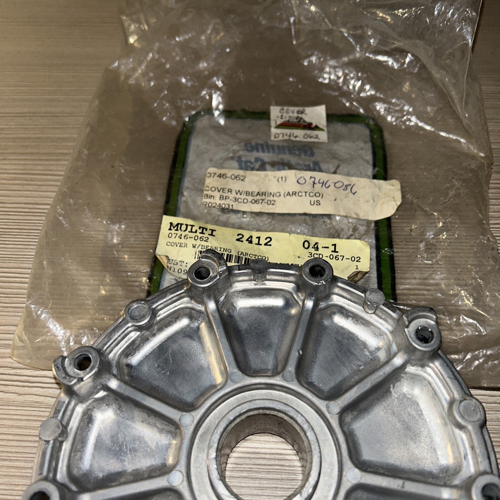 NOS Arctic Cat Cover W/Bearing Arctic Cat Part Number 0746062 eBay