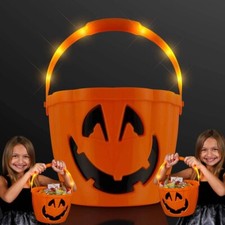 HALLOWEEN Candy Bucket LED Light Up Trick or Treat Buckets Orange Pumpkin Bucket