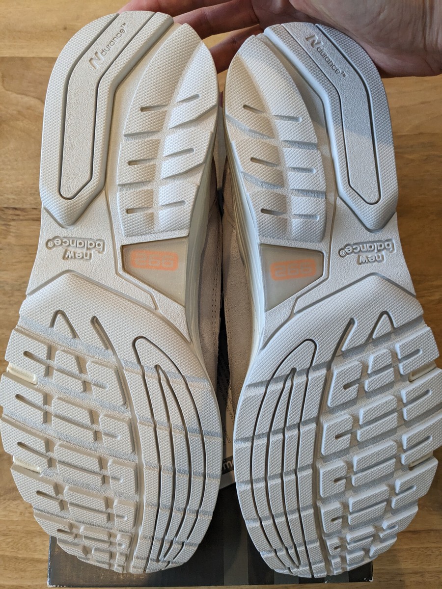 New Blance M992MD ''Madness'' WHITE SILVER / NIMBUS CLOUD New Blance M992MD ''Madness'' WHITE SILVER / NIMBUS CLOUD