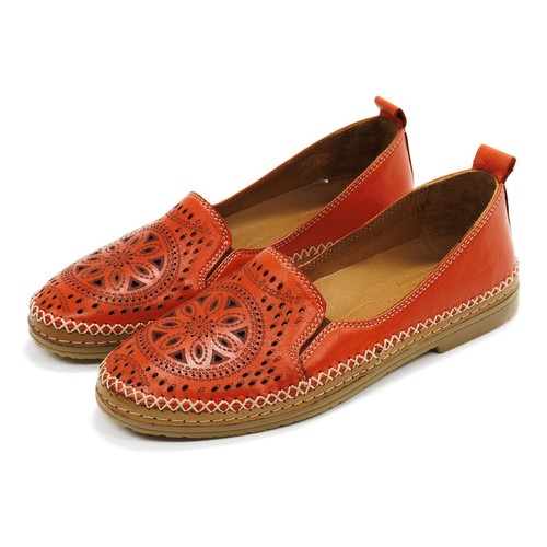 NEW Spring Step Women's Ingrid Perforated Leather Slip-on Loafer - Picture 7 of 16