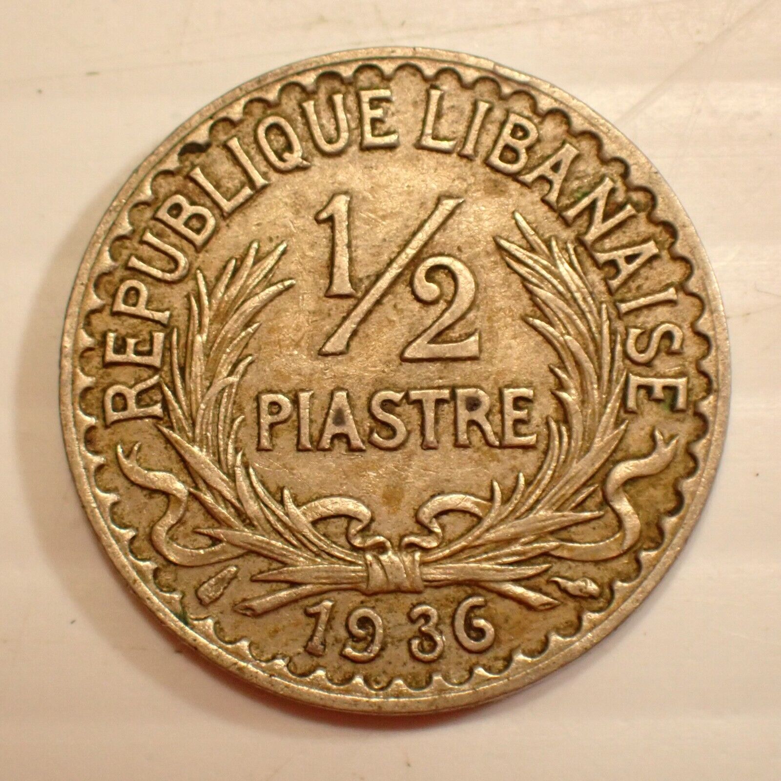 Foto 1 di 6