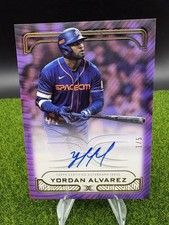 2023 Topps Definitive Collection - Auto Yordan Alvarez Astros Purple 1/5 SSP