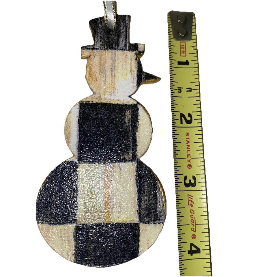 Conjunto de 3 enfeites de boneco de neve xadrez cortês artesanal inspirado em MacKenzie Natal - Imagem 4 de 4