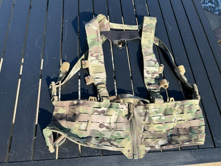 DIRECT ACTION GEAR ZIP FRONT WARWICK CHEST RIG MULTICAM AIRSOFT