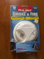 First Alert Premium Smoke And Fire Alarm Model Number Sa305CN