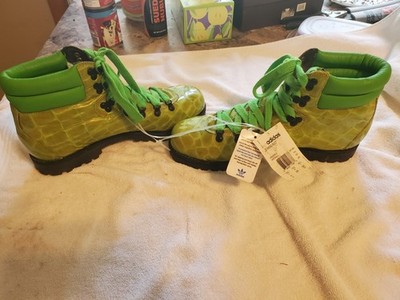 Adidas Jeremy Scott Hiking Boots Alligaitor Print Size 11 VERY