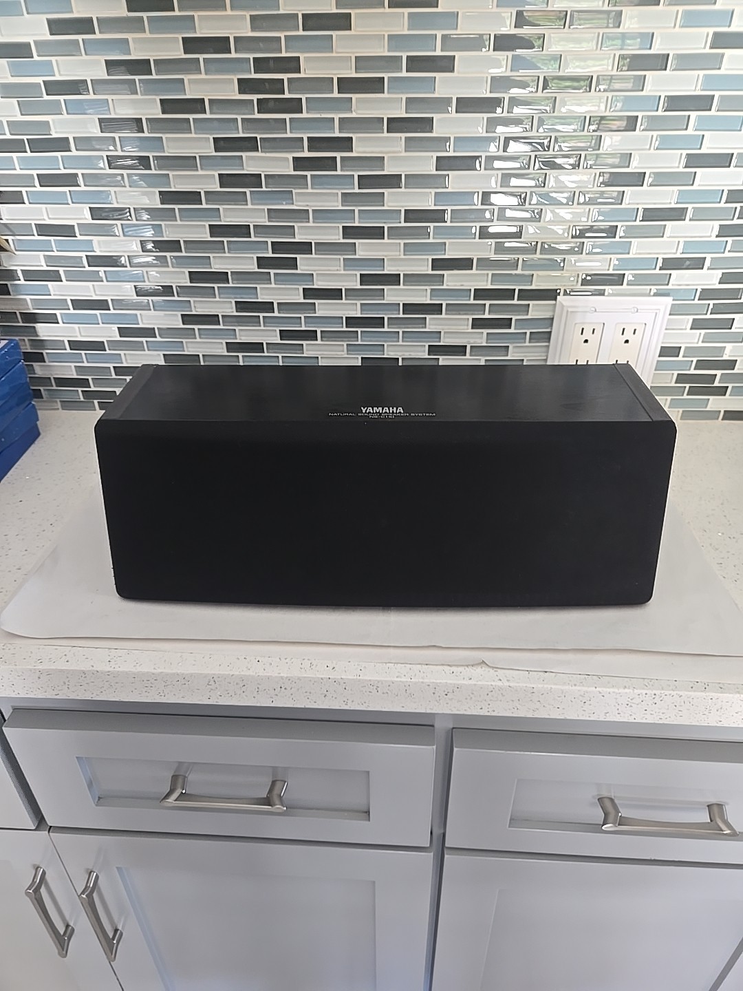 YAMAHA NS-C110 CENTER CHANNEL SPEAKER USED JAPAN MADE