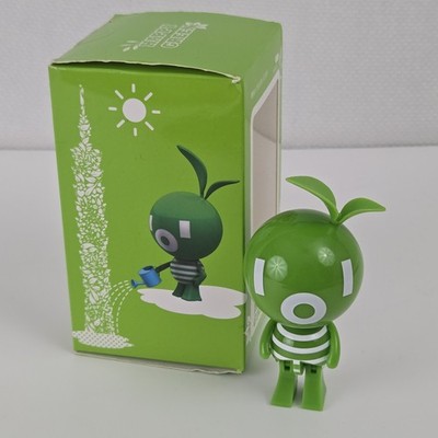 Taipei 101 Observatory Damper Baby Happy Green Miniature Figure w/Box, 4''
