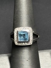 925 STERLING SILVER AND TOPAZ RING SIZE 6.75