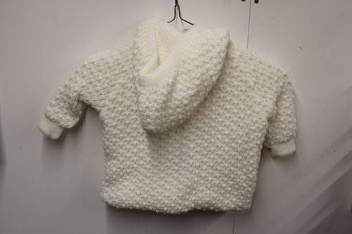Entzückender dicker Wickelpullover für Kleinkindgröße 3-6 Monate. Herbstschrank. babyparty - Bild 5 von 6
