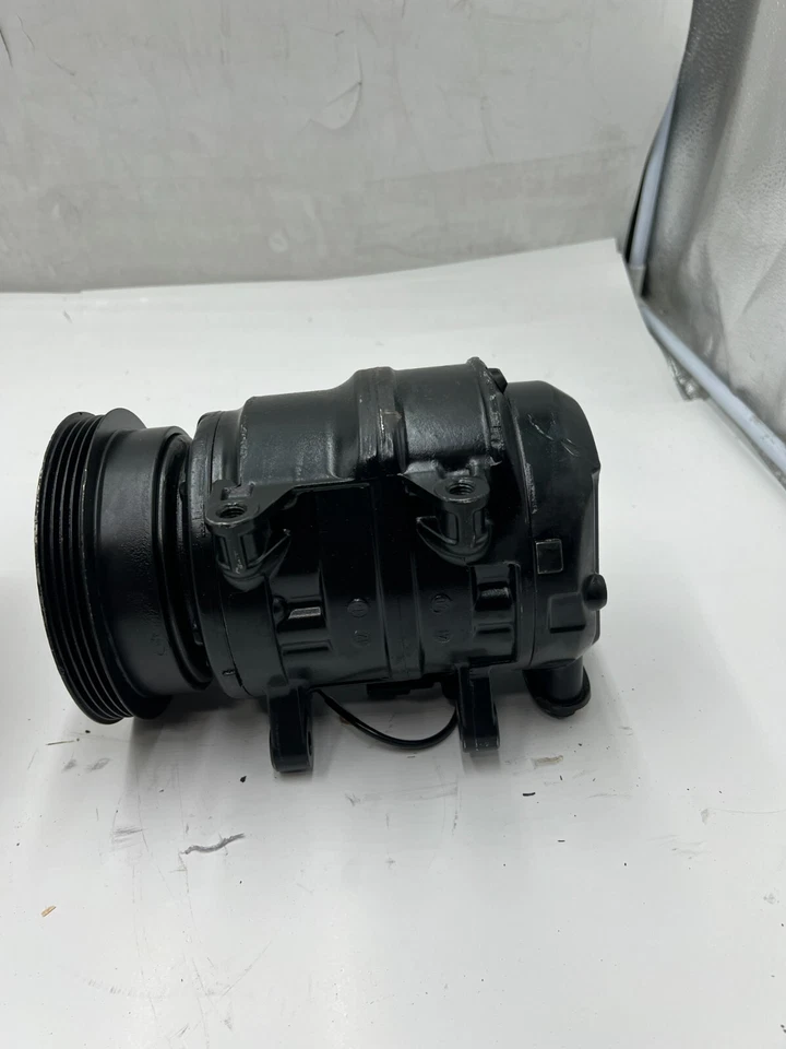 Compresor de aire acondicionado Four Seasons 57455, 254180, 655608 para 89-95 Nissan Máxima Foto 2 de 4