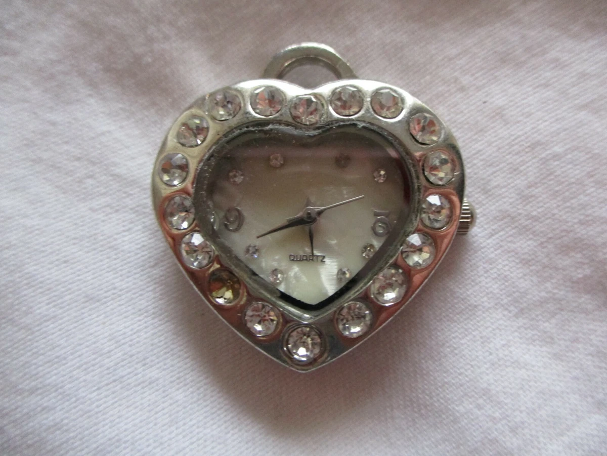 Figaro Couture CUTE ELEGANT Heart Shaped Necklace Pendant Watch