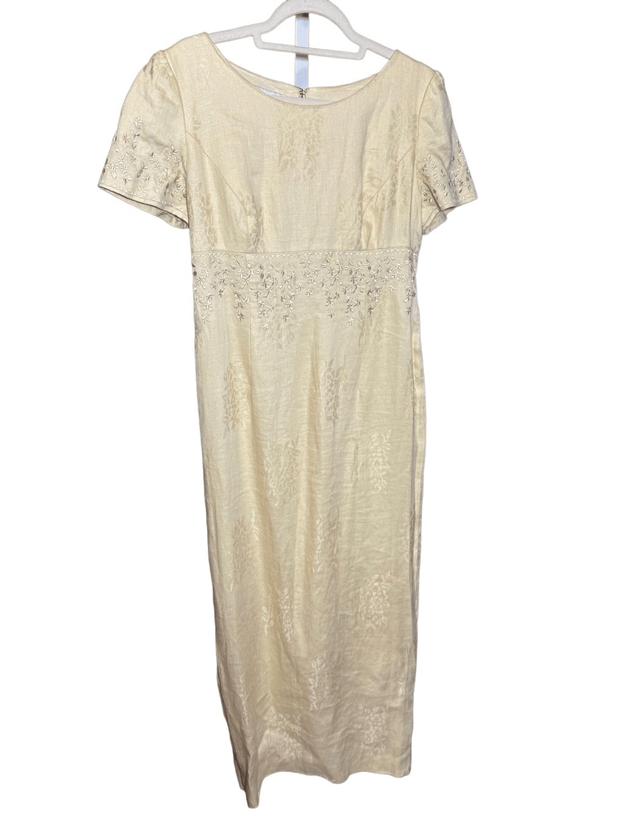 maggy london embroidered dress MIDI DRESS WITH HALTER NECK – Maggy London main image 1