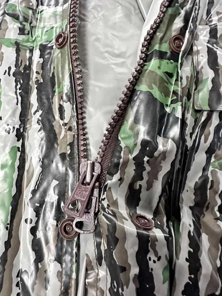 Vtg 100% Vinyl Camo Breatheable Wader Real Tree Matching Jacket Large - Image 4 of 4