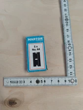 Martor Solingen no.44 5 pcs stainless blades