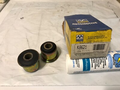 MOOG K8621 AXEL POVIT BUSHINGS 75-03 FORD TRUCK