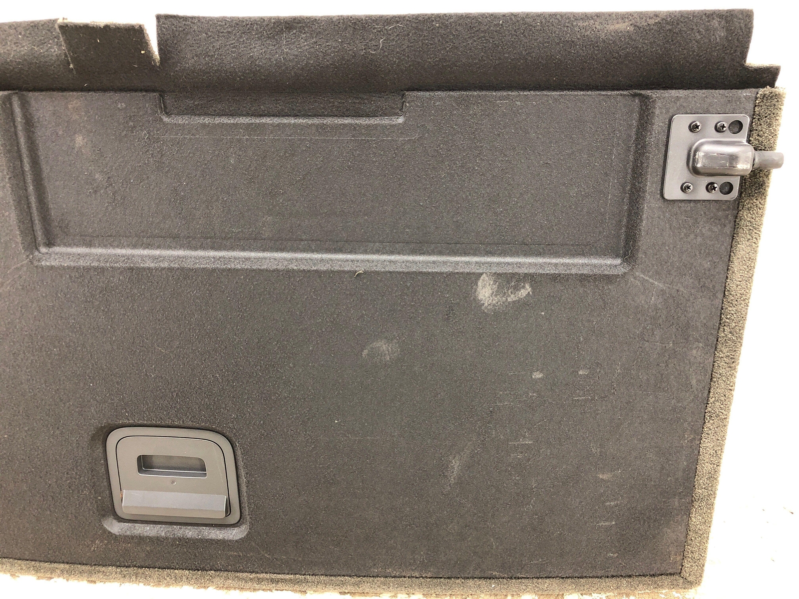 2016-2020 BENTLEY BENTAYGA REAR TRUNK CARPET FLOOR TRIM COVER PANEL OEM 2019