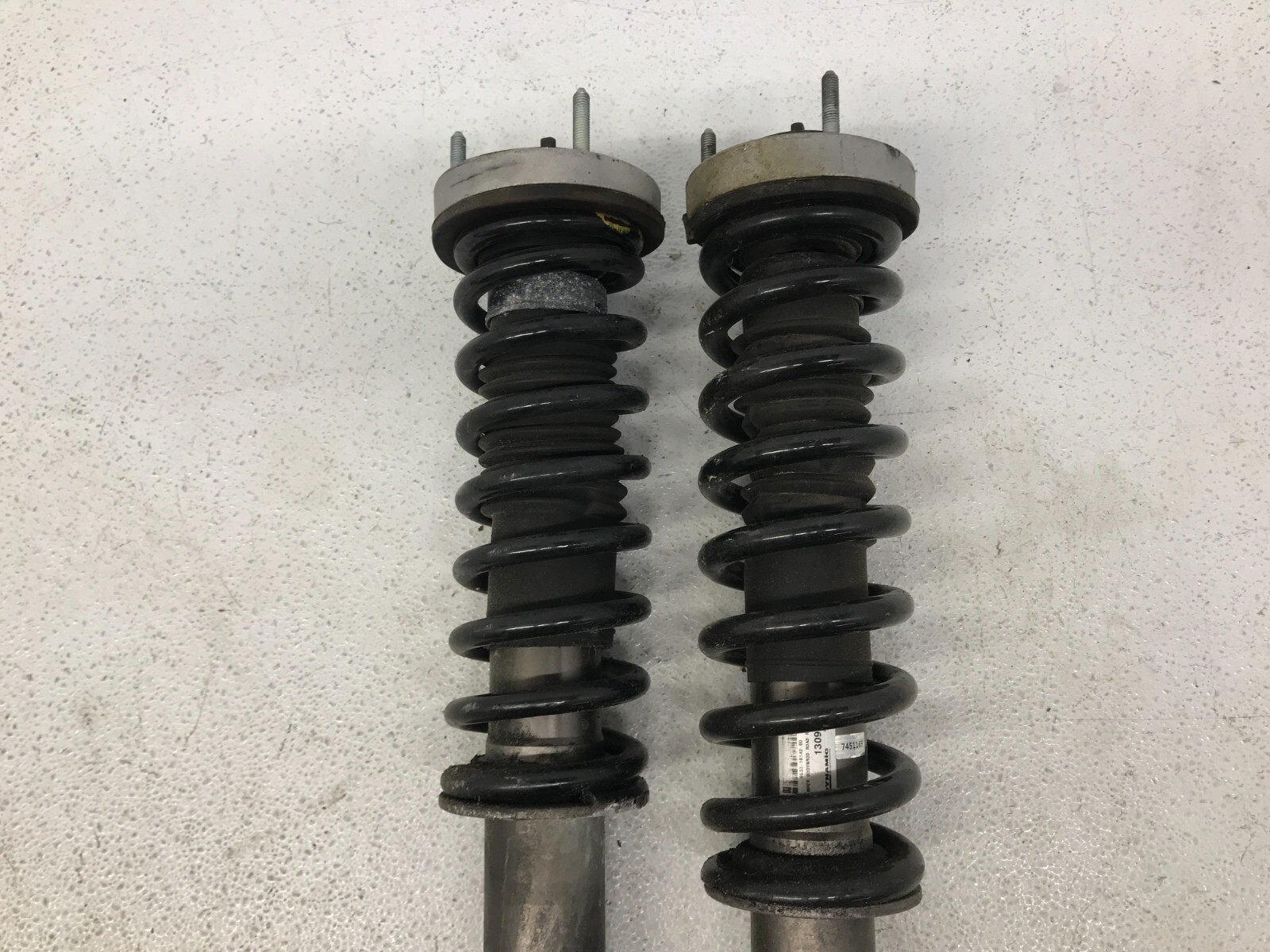 Rear Spring and Shock Absorber Strut 6G33-18080-AH Aston Martin V8 Vantage 06-12